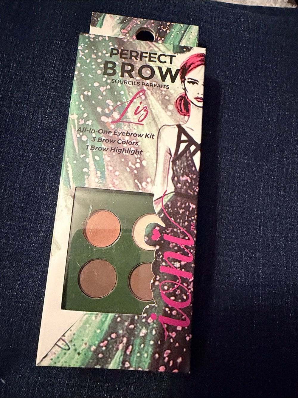 ioni Perfect Brow All In One Eyebrow Kit. Makeup Gala, Liz.